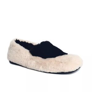 VHNY Cozy Black and Cream Women's Slippers NWT Size 38